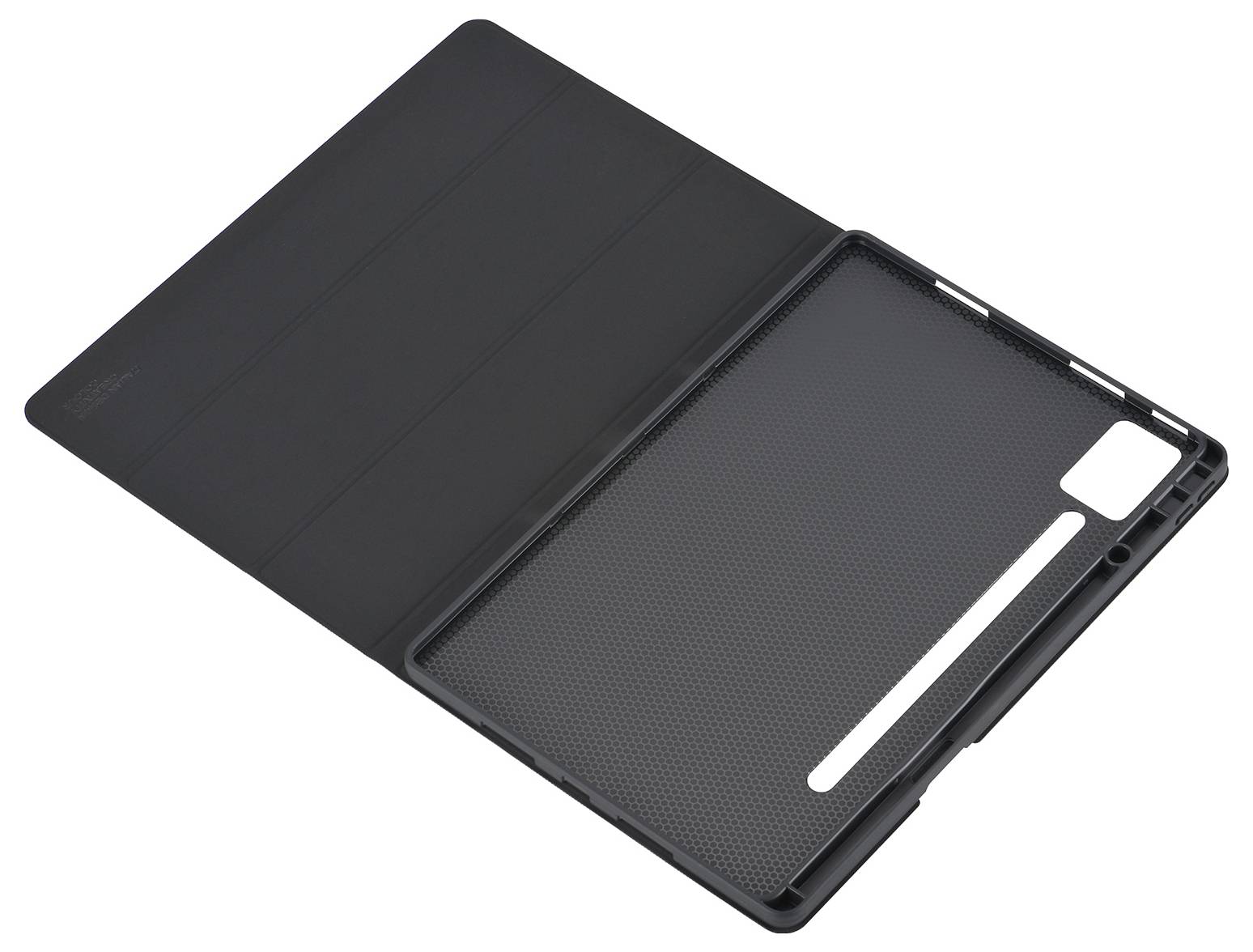 Ein schwarzes, offenes Tablet-Etui mit einer strukturierten Innenseite, das entwickelt wurde, um ein rechteckiges Tablet zu halten und zu schützen, von einem Winkel aus gezeigt.