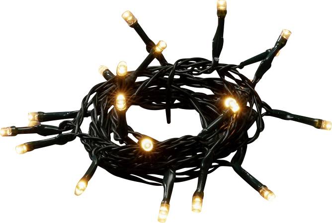 Eine Spule mit warmweißen Lichterketten auf grünem Draht, die häufig zur Dekoration bei festlichen Anlässen oder Feiertagen verwendet wird.