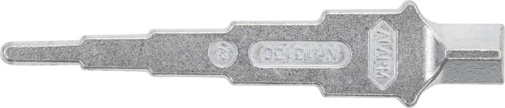 Ein Metallstück mit gezahnten Kanten, beschriftet mit 'CEJN' und 'ALFA LAVAL', für industrielle Anwendungen, mit robuster Bauweise.