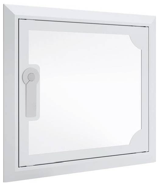 Ein quadratisches, weißgerahmtes Fenster mit einem Griff auf der linken Seite, vor einem schlichten, weißen Hintergrund.