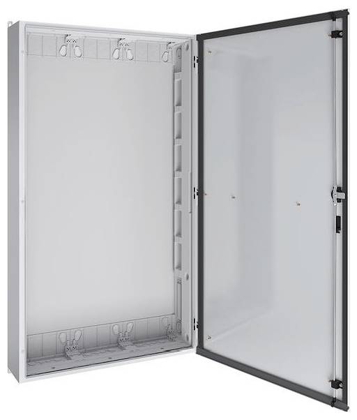 Ein offener, leerer Metallschaltschrank mit einer Flügeltür. Das Innere des Schranks zeigt Montagebügel und Markierungen auf dem Glaseinsatz der Tür.