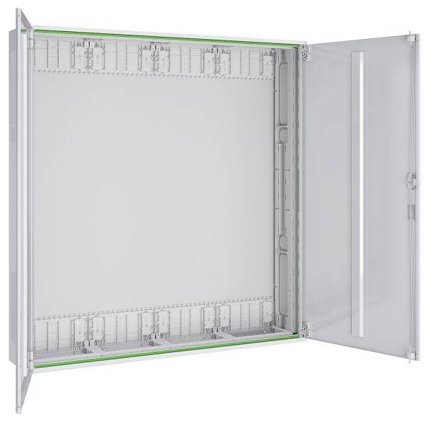 Ein offener, leerer Elektro-Schaltschrank mit einer transparenten Tür, der mehrere Steckplätze für Verkabelung und Komponenten zeigt.