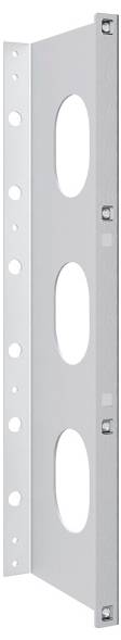 Metallhalterung mit Löchern und Schlitzen zur Montage, konzipiert für strukturelle Unterstützung oder Geräteinstallation.