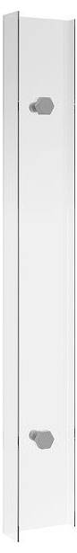 Hoher, schmaler weißer Schrank mit zwei grauen Griffen an der Vorderseite.