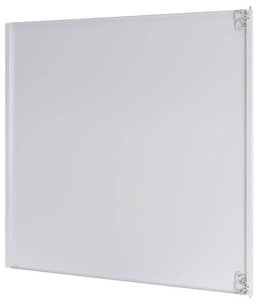 Eine leere, weiße Tafel wird gezeigt, an der Wand mit einem silbernen Rahmen montiert, geeignet zum Schreiben oder zur Anzeige von Informationen in Besprechungen oder Klassenzimmern.