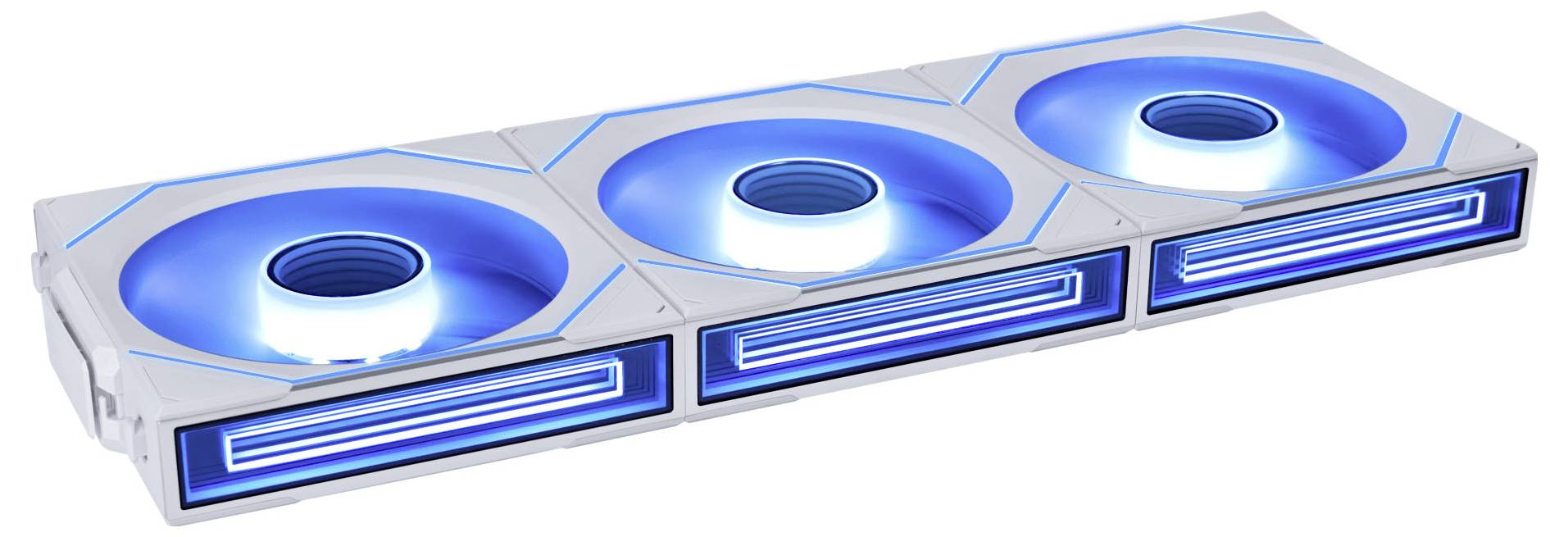 Dreifach-Lüfter-Computerkühlung mit blauer LED-Beleuchtung in einem eleganten, modernen Design.