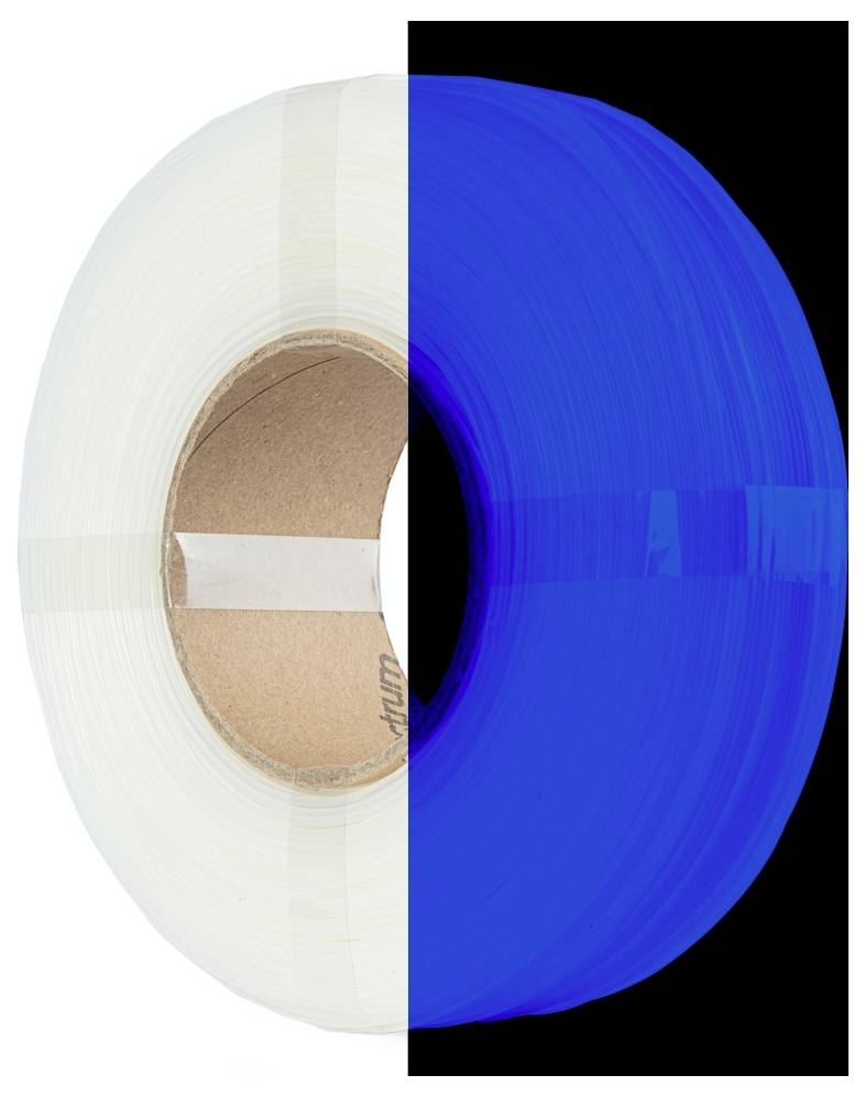 Eine Rolle Klebeband wird gezeigt, die in zwei Hälften geteilt ist; die linke Hälfte ist weiß und die rechte Hälfte ist leuchtend blau, vor einem schwarzen Hintergrund.