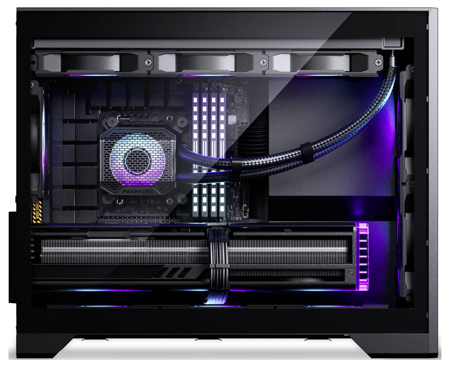 Ein Desktop-Computer mit einem transparenten Seitenpanel zeigt Innenkomponenten, darunter eine Grafikkarte und ein Flüssigkühlsystem, die von RGB-Beleuchtung beleuchtet werden.