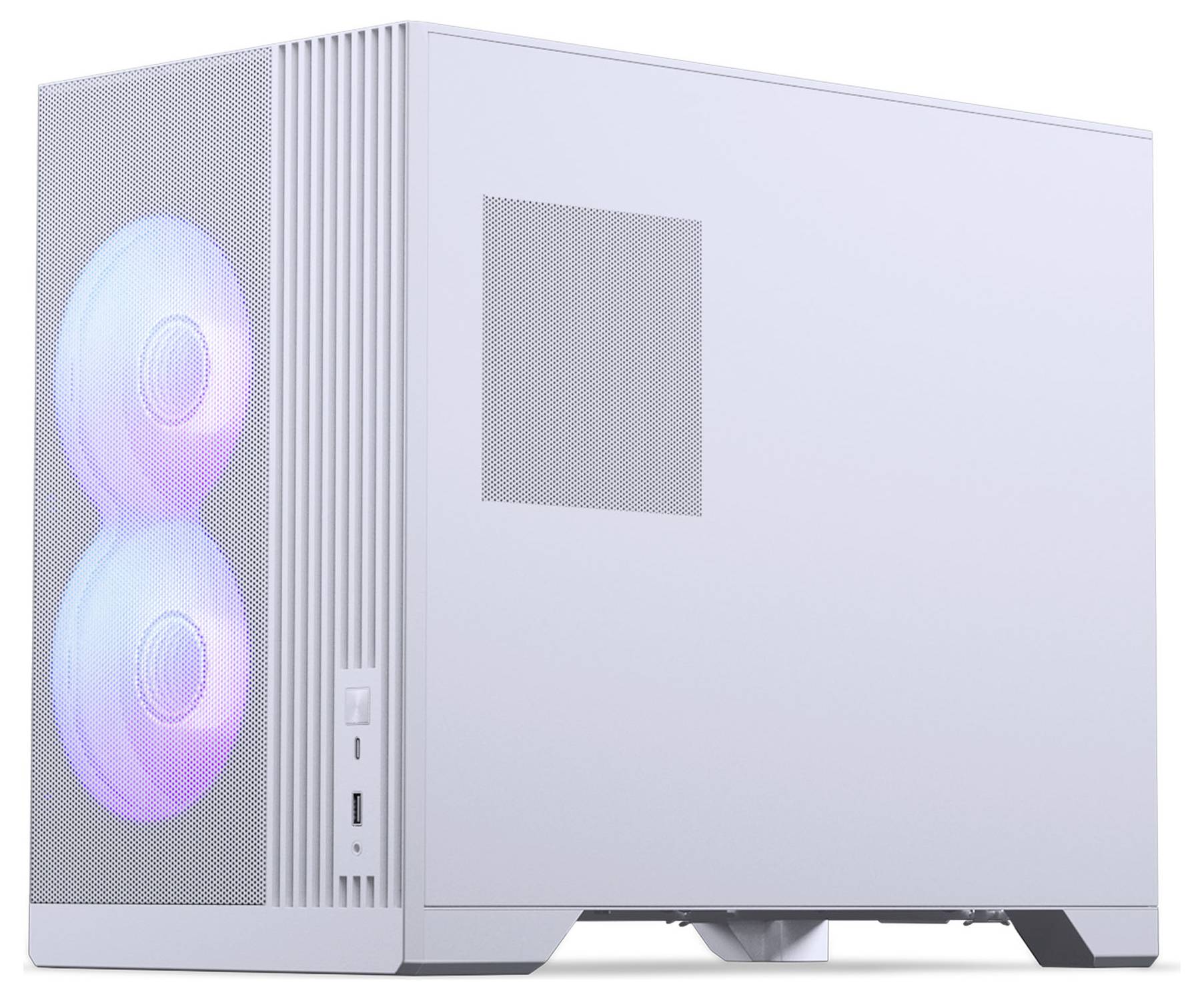 Weißes Computergehäuse mit Maschenseite, RGB-beleuchteten Lüftern an der Front und Frontanschlüssen für USB und Audio.
