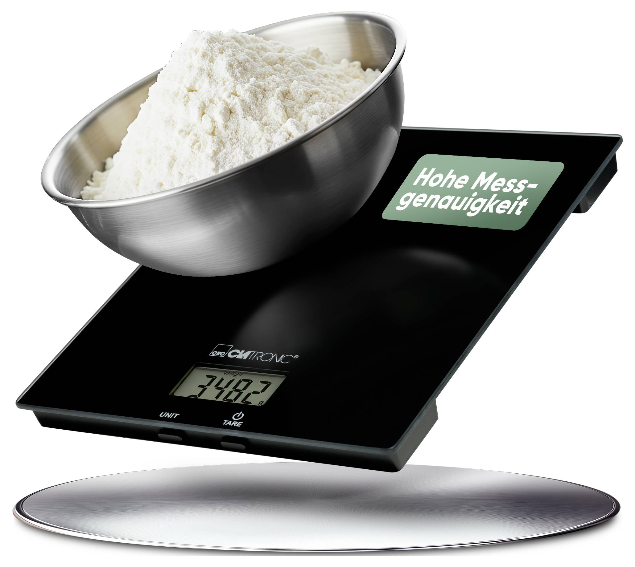 Eine digitale Küchenwaage zeigt '348,3' Gramm mit einer Schüssel Mehl darauf. Ein Etikett liest 'Hohe Messgenauigkeit'.