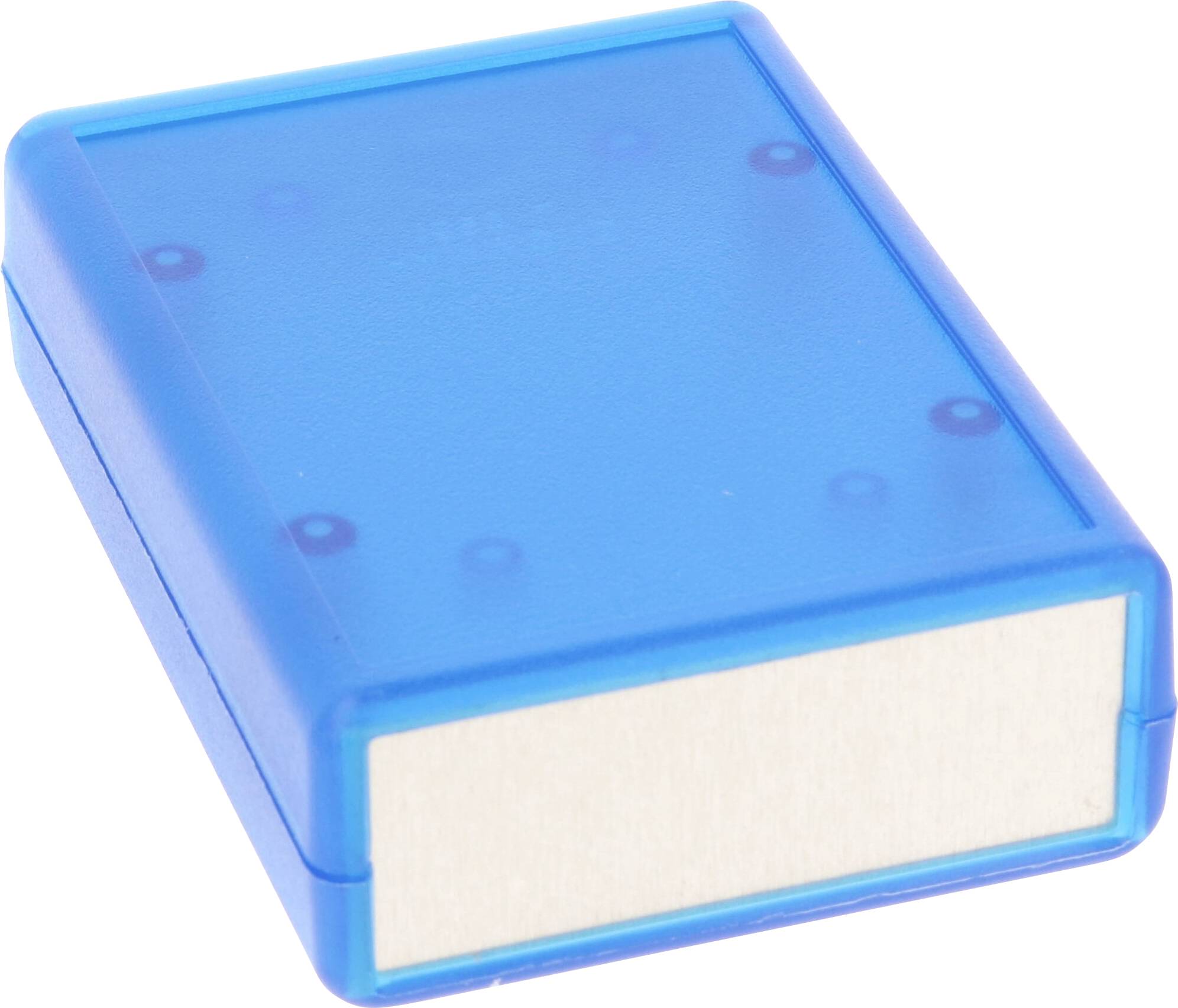 Eine kleine blaue rechteckige Plastikdose mit glatter Oberfläche, leicht transparent, auf einer Seite mit schwachen kreisförmigen Markierungen versehen.