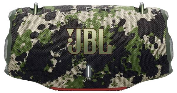 Lautsprecher mit Tarnmuster und 'JBL'-Logo auf der Vorderseite.