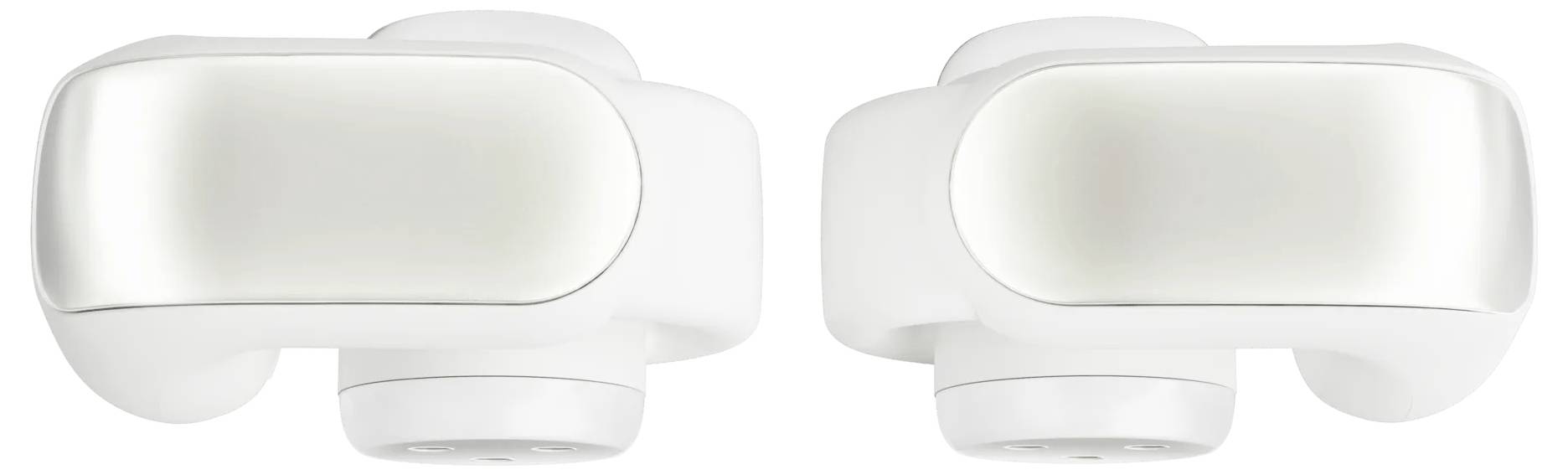 Zwei weiße kabellose Ohrhörer mit glatten, abgerundeten Oberflächen, von der Seite gezeigt und ihren eleganten Designstil präsentierend.