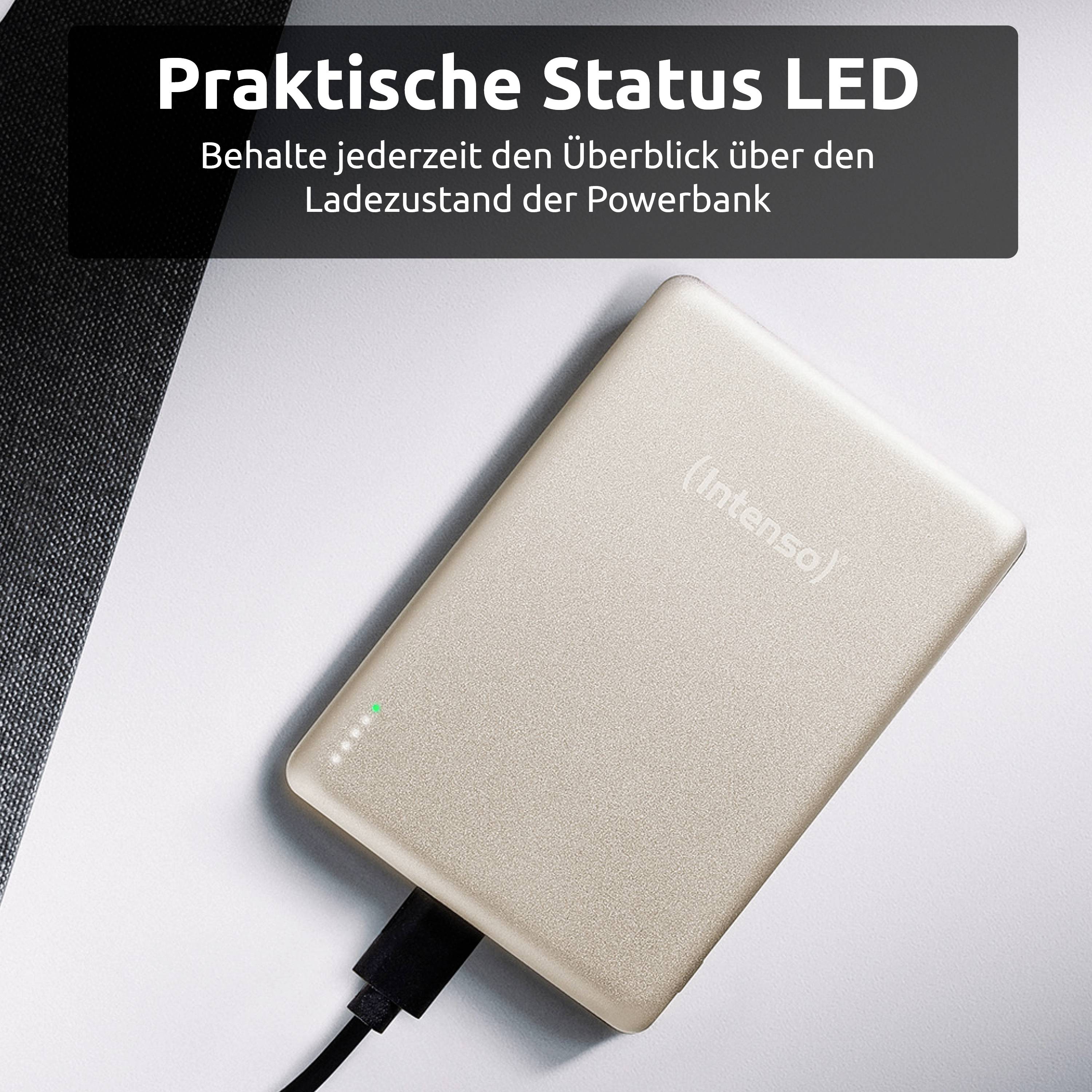 Ein schlankes 'Intenso' Powerbank mit einem grünen LED-Indikator, der eine vollständige Ladung anzeigt. Deutscher Text erwähnt praktischen LED-Status zur einfachen Überwachung.