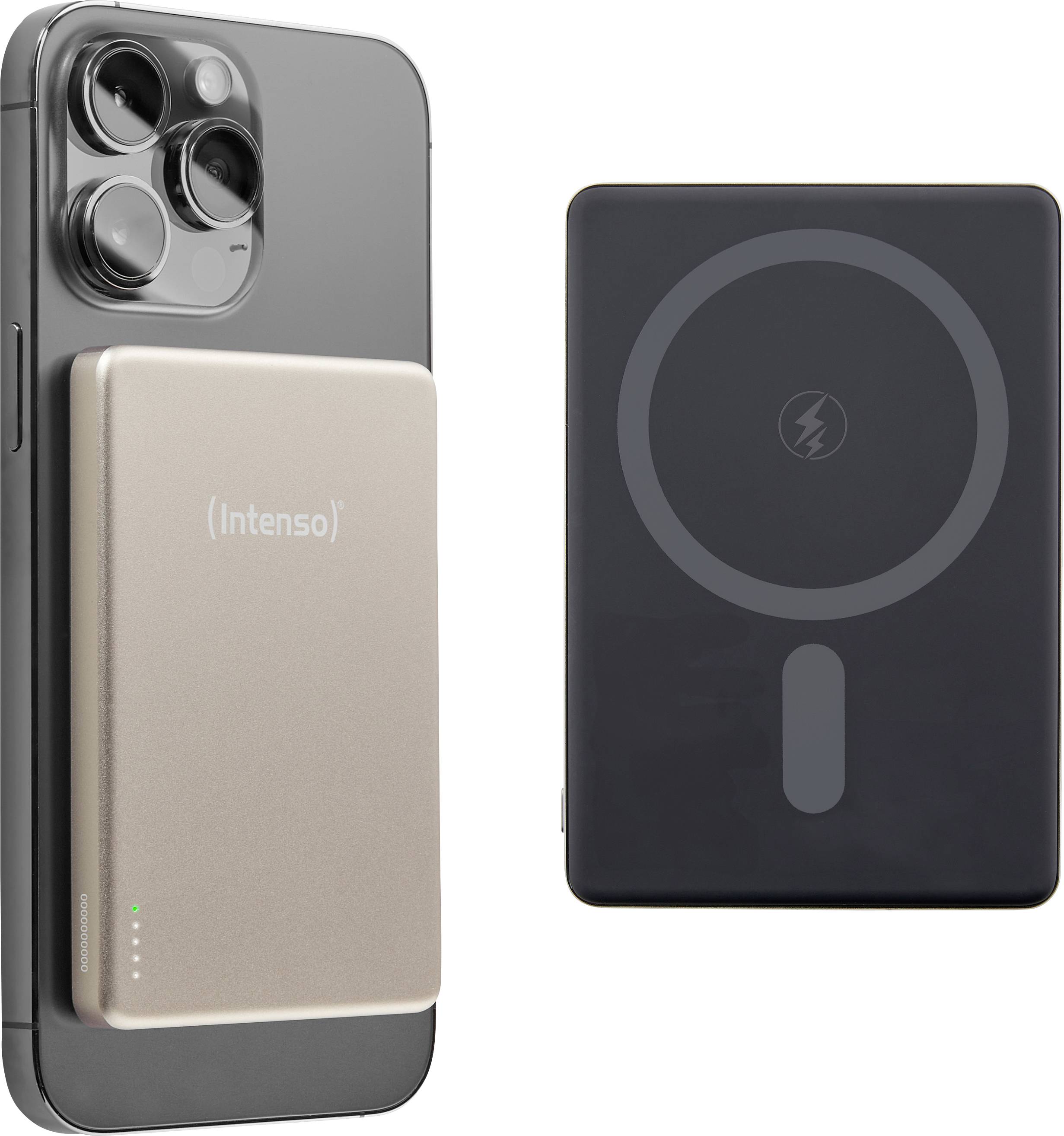 Ein Smartphone mit einer magnetischen Powerbank an der Rückseite. Daneben die Rückseite der Powerbank mit einem kreisförmigen Ladesymbol.