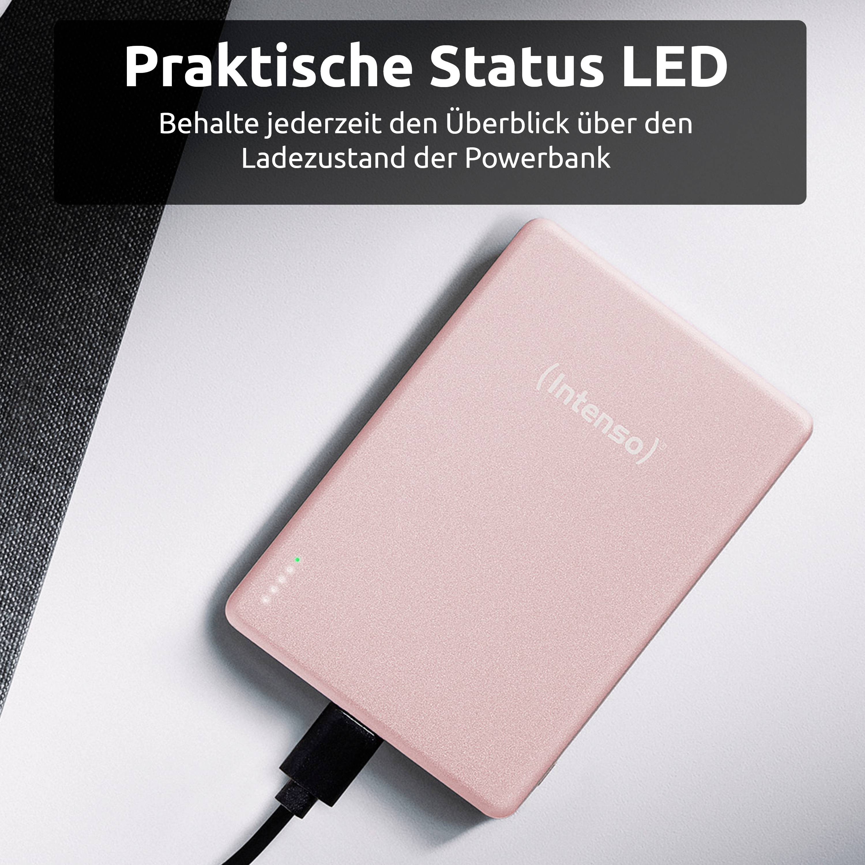 Ein rosa Powerbank mit einer praktischen Status-LED-Anzeige und einem angeschlossenen Ladekabel.