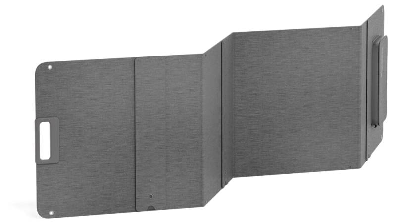 Ein dunkelgrauer, faltbarer Drei-Panel-Sichtschutz mit Griffen an beiden Enden, der für den Schreibtischgebrauch konzipiert ist und visuelle Privatsphäre bietet.