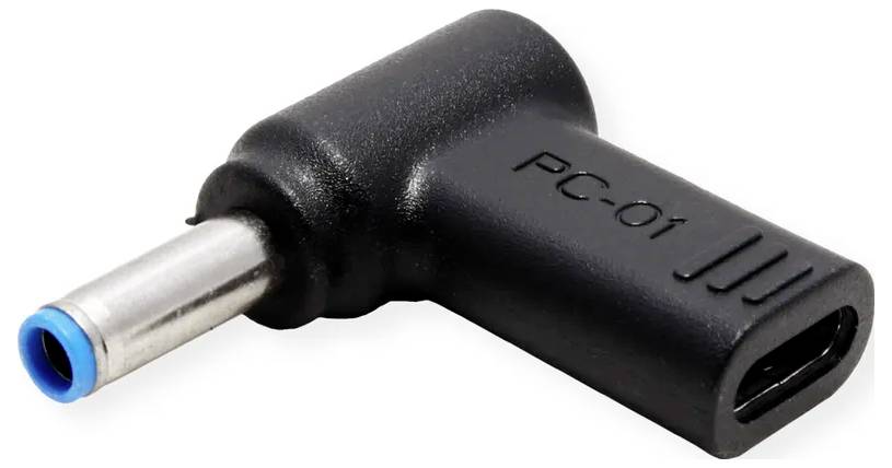USB-C zu DC-Hohlbuchse Adapter mit 'PC-01' Beschriftung am Gehäuse, verwendet zum Anschluss von Geräten mit unterschiedlichen Stromeingangsanschlüssen.