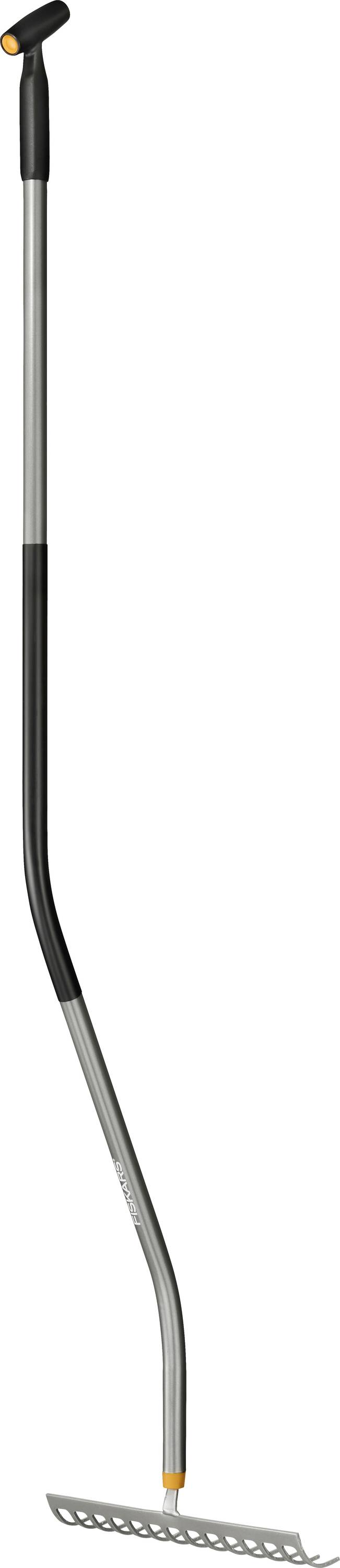 Eine Gartenhacke mit einem langen, geschwungenen Griff, der für ergonomisches Arbeiten konzipiert ist und einen Metallkopf mit mehreren Zinken zum Lockern des Bodens aufweist.