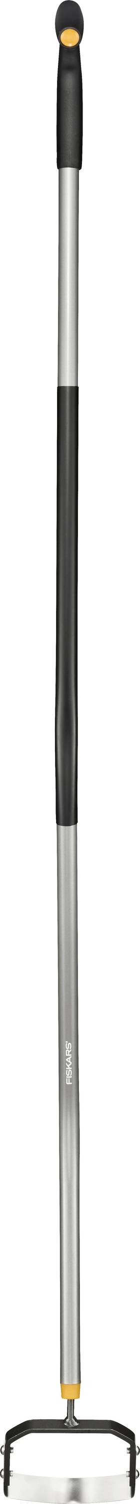 Ein langstieliges Gartengerät mit einer kreisförmigen Klinge an der Basis, das zum Schneiden von Gras oder Unkraut verwendet wird. Der Griff ist schwarz und metallisch.