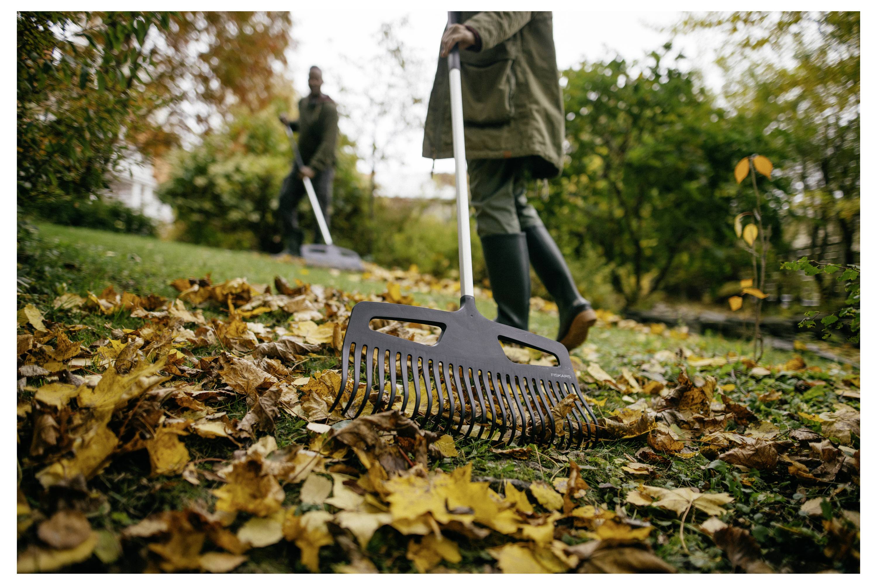 Fiskars 1027037 Laubbesen