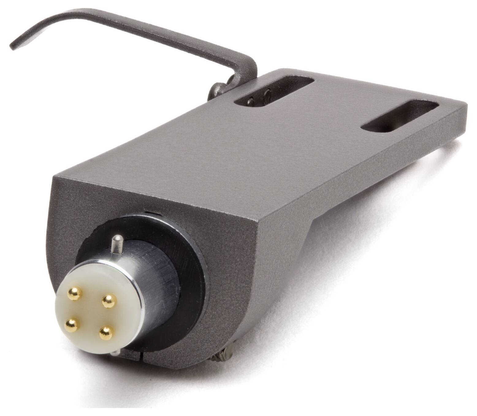 Eine metallische Phono-Tonabnehmer-Kopfschale mit vier Kontaktstiften, die zum Anschluss eines Plattenspieler-Tonabnehers an einen Tonarm verwendet wird.