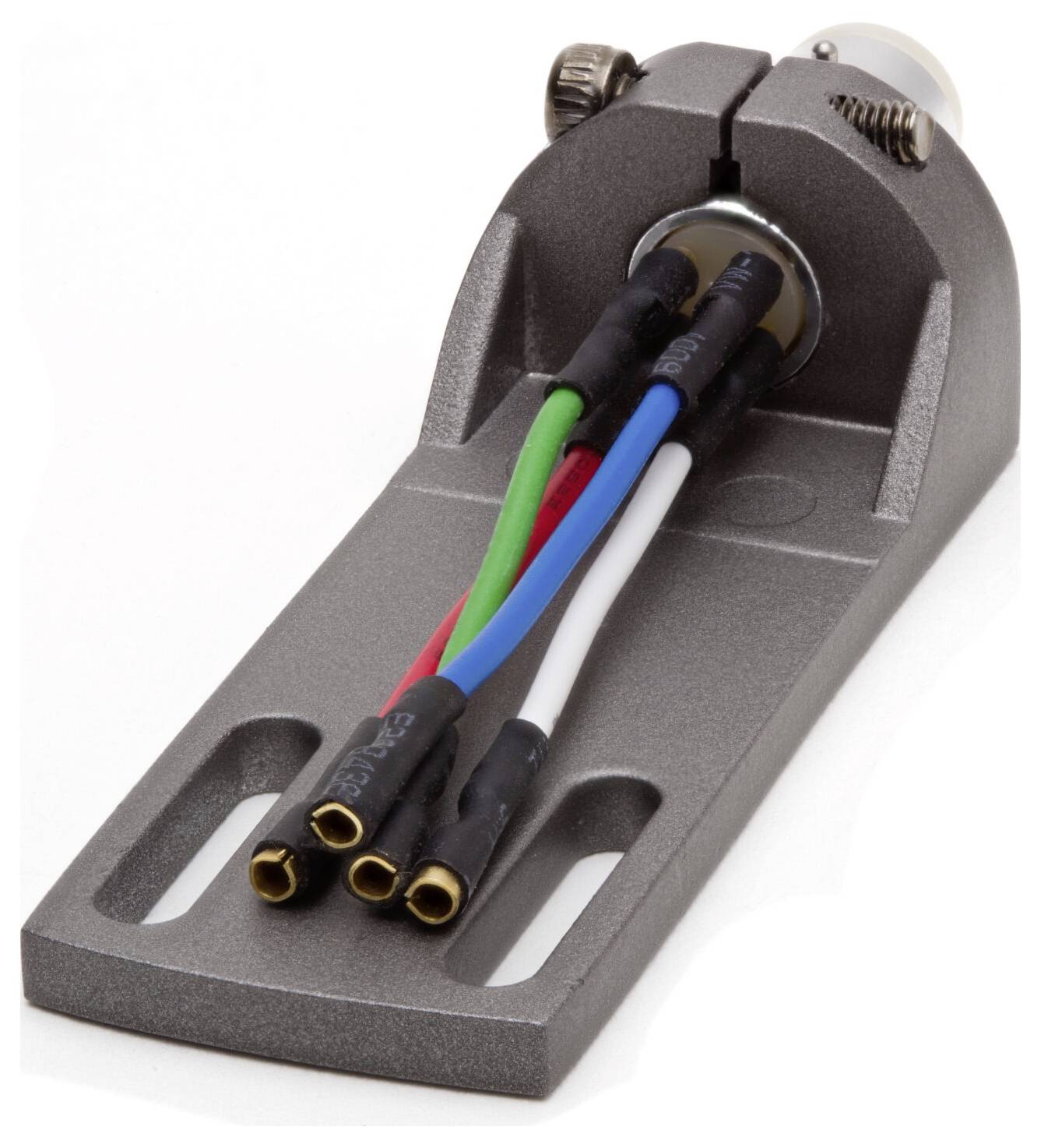 Eine Tonarmschwinge mit Kopf aus Metall, die vier farbige Kabel aufweist: schwarz, blau, grün und weiß, wobei jedes Kabel mit Anschlüssen versehen und an einen kreisförmigen Stecker angeschlossen ist.