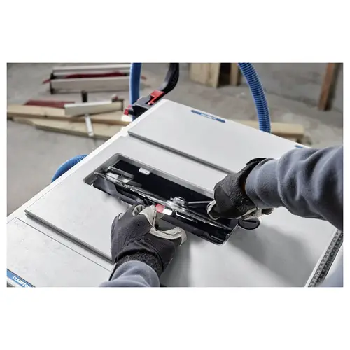 Bosch Professional GTS 70-216 Tischkreissäge 216mm 1850W 230V Bosch Professional GTS 70-216 Tischkreissäge 216mm 1850W 230V