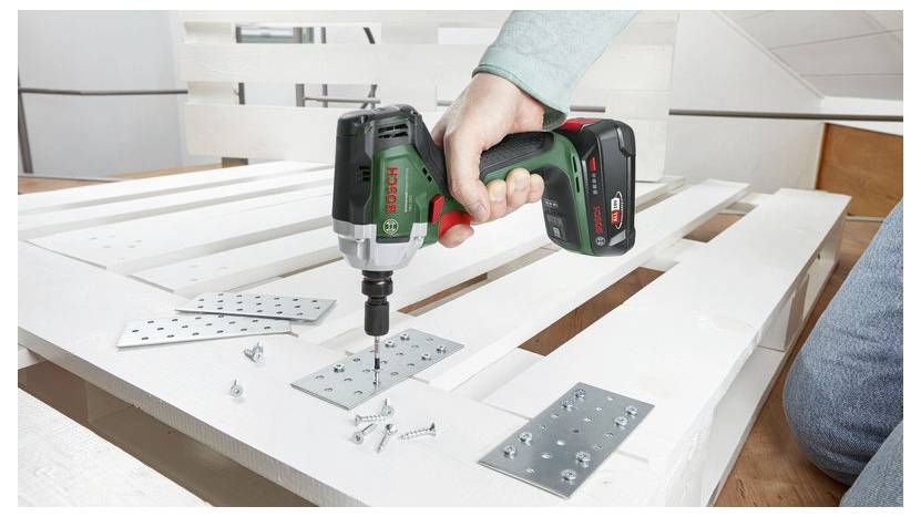 Bosch Home and Garden 18VUniversalImpactDrive+UniversalPump 0615A5009C Werkzeugset