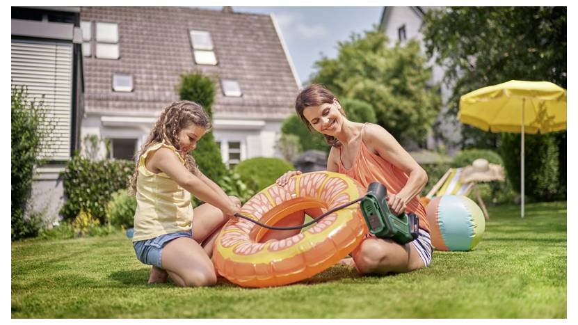 Bosch Home and Garden 18VUniversalImpactDrive+UniversalPump 0615A5009C Werkzeugset