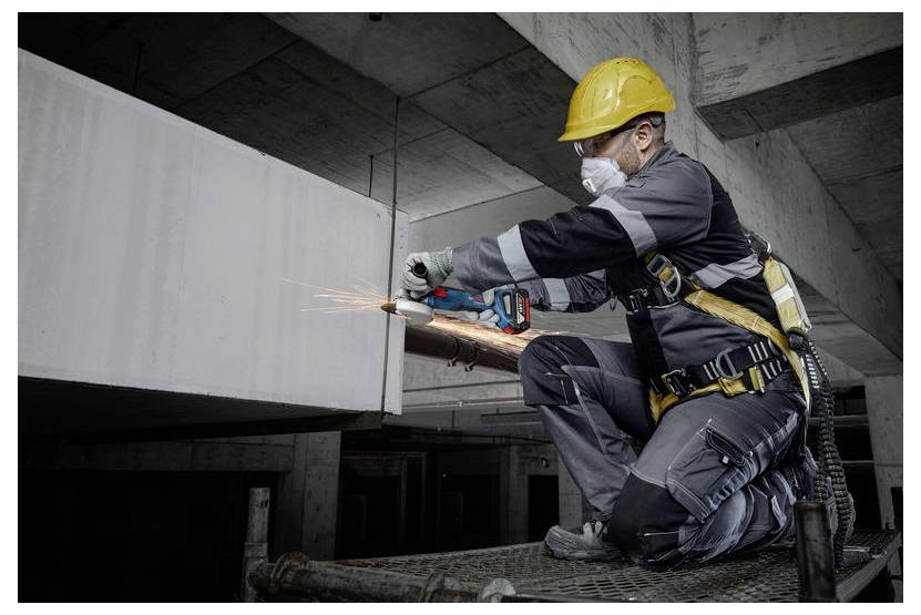 Bosch Professional GSR + GBH + GWS + 2x GBA 5.0 Ah + GAL 18V-40 0615A5009G Werkzeugset