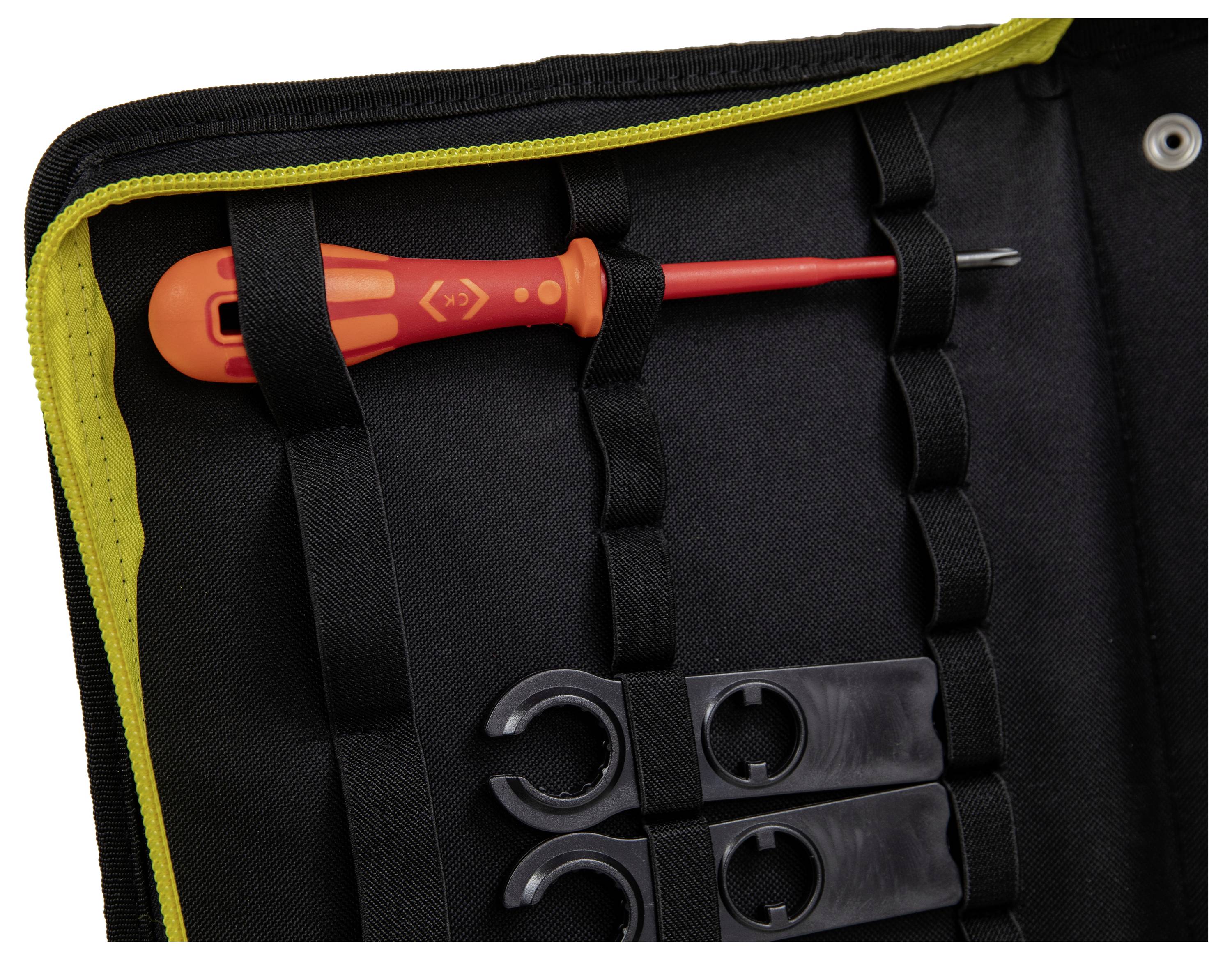 C.K T5989 Werkzeugtasche bestückt