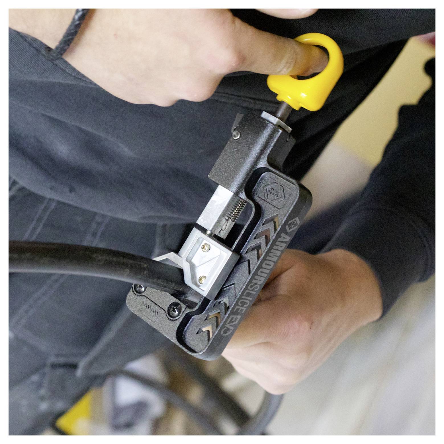 C.K T2250A Abisolierzange