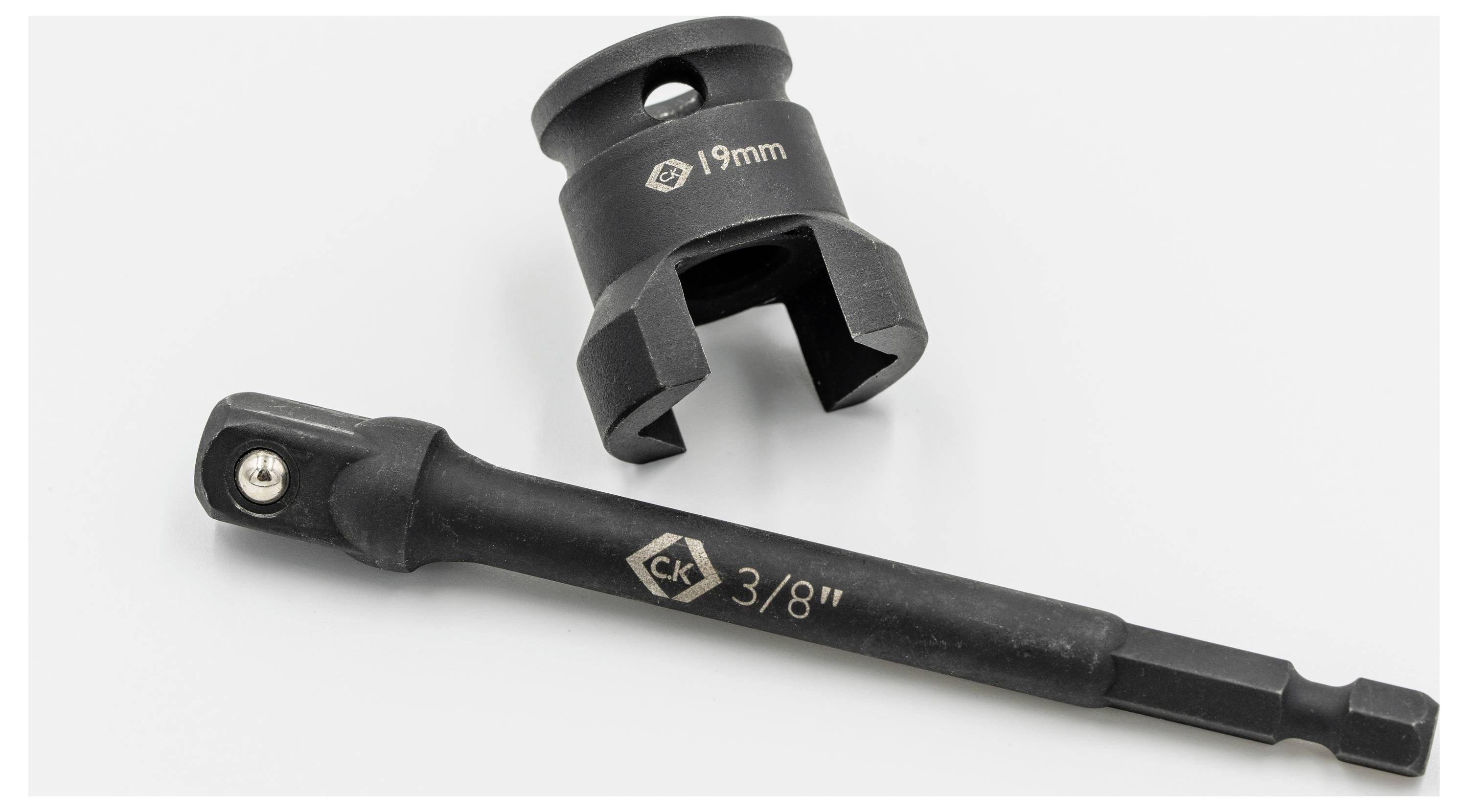 C.K Steckschlüssel 3/8" T4670M 19