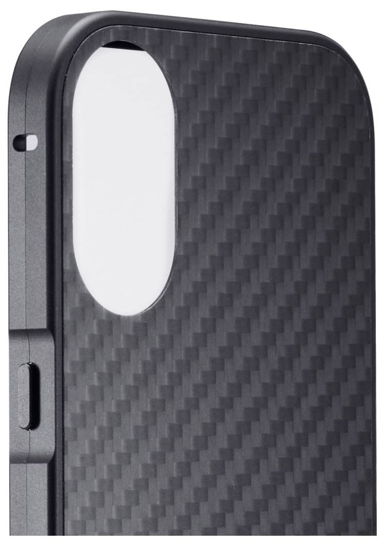Eine Nahaufnahme einer schwarzen Handyhülle aus Karbonfaser, die deren Textur und die Aussparung für die Kamera zeigt.