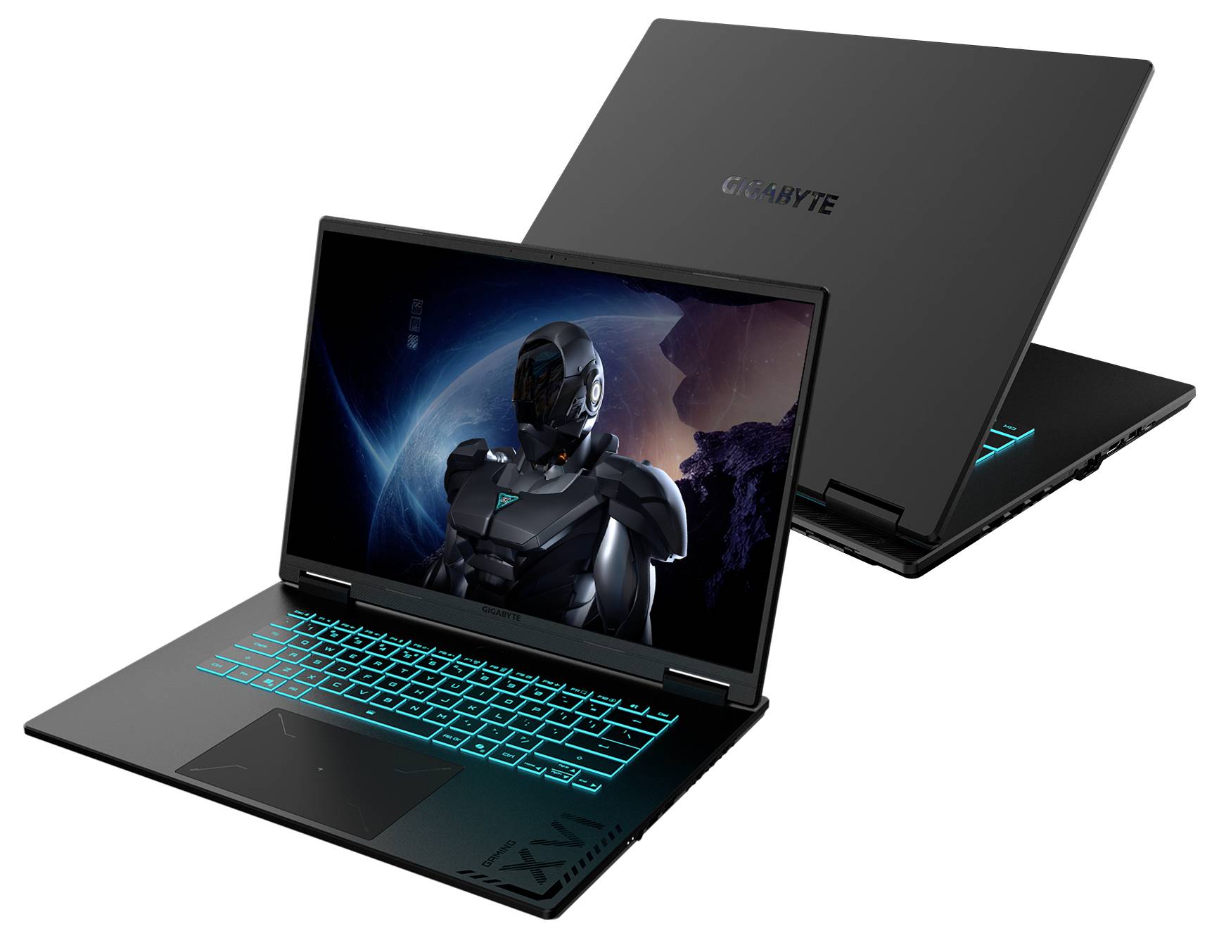 Zwei schwarze Laptops mit türkis hintergrundbeleuchteten Tastaturen; ein Bildschirm zeigt eine Science-Fiction-Grafik einer futuristischen gepanzerten Figur im Weltraum.