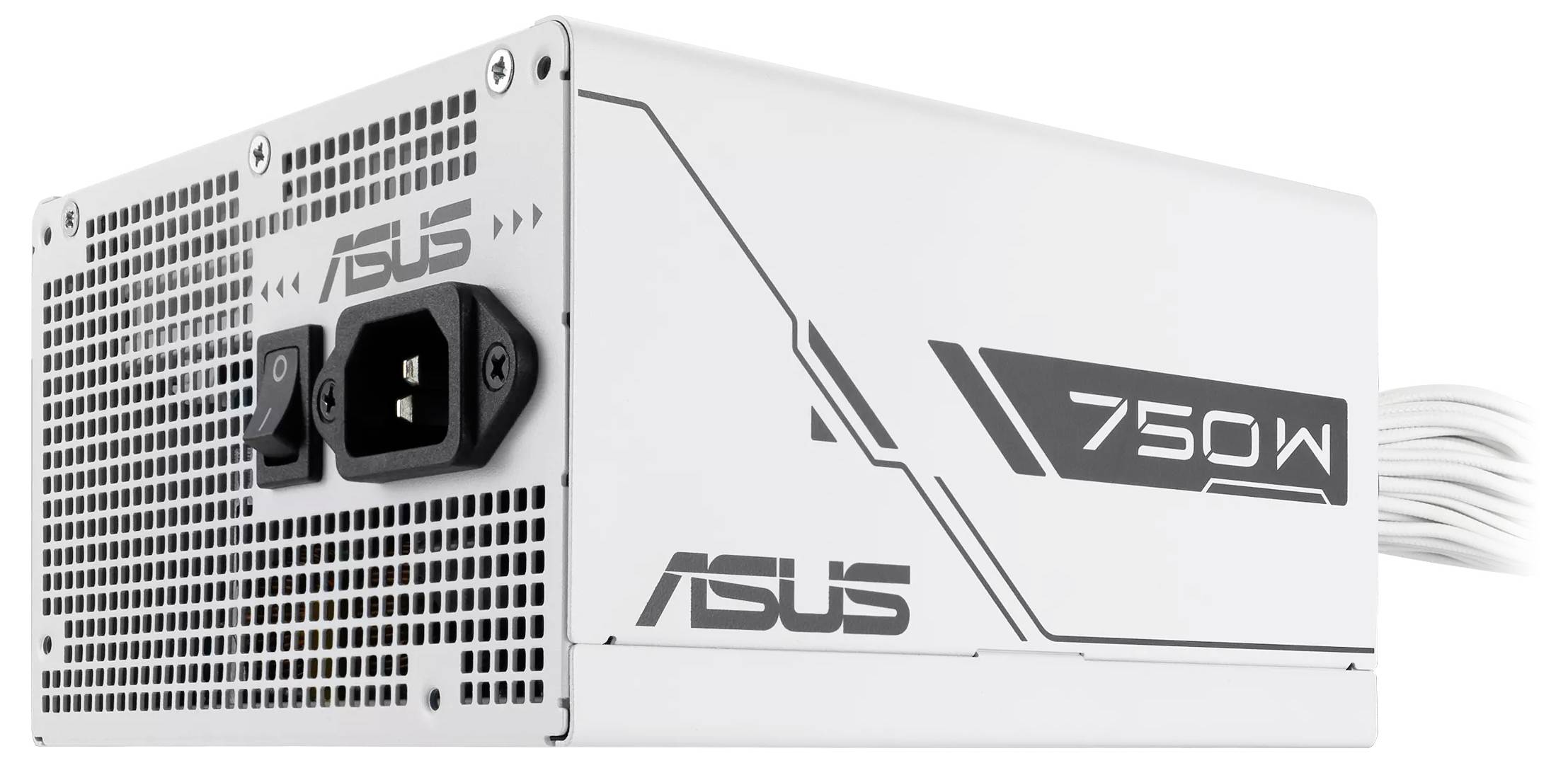 Eine weiße Asus 750W Netzteileinheit mit Lüftungsgittern, einem Netzanschluss und Markenbeschriftung.