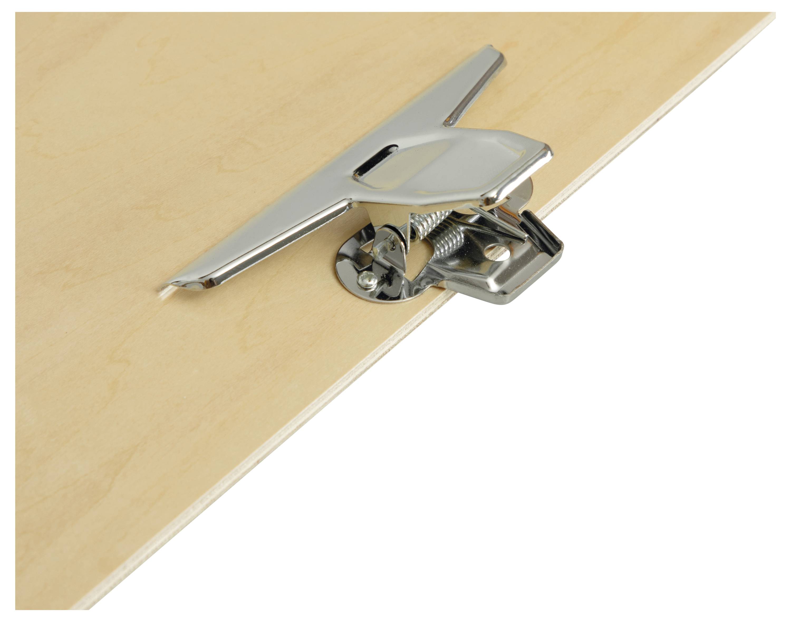 Ein Metallscharnier, das an einer Holzoberfläche befestigt ist, wird verwendet, um Komponenten zu verbinden und deren Bewegung zu ermöglichen, typischerweise in Möbeln.