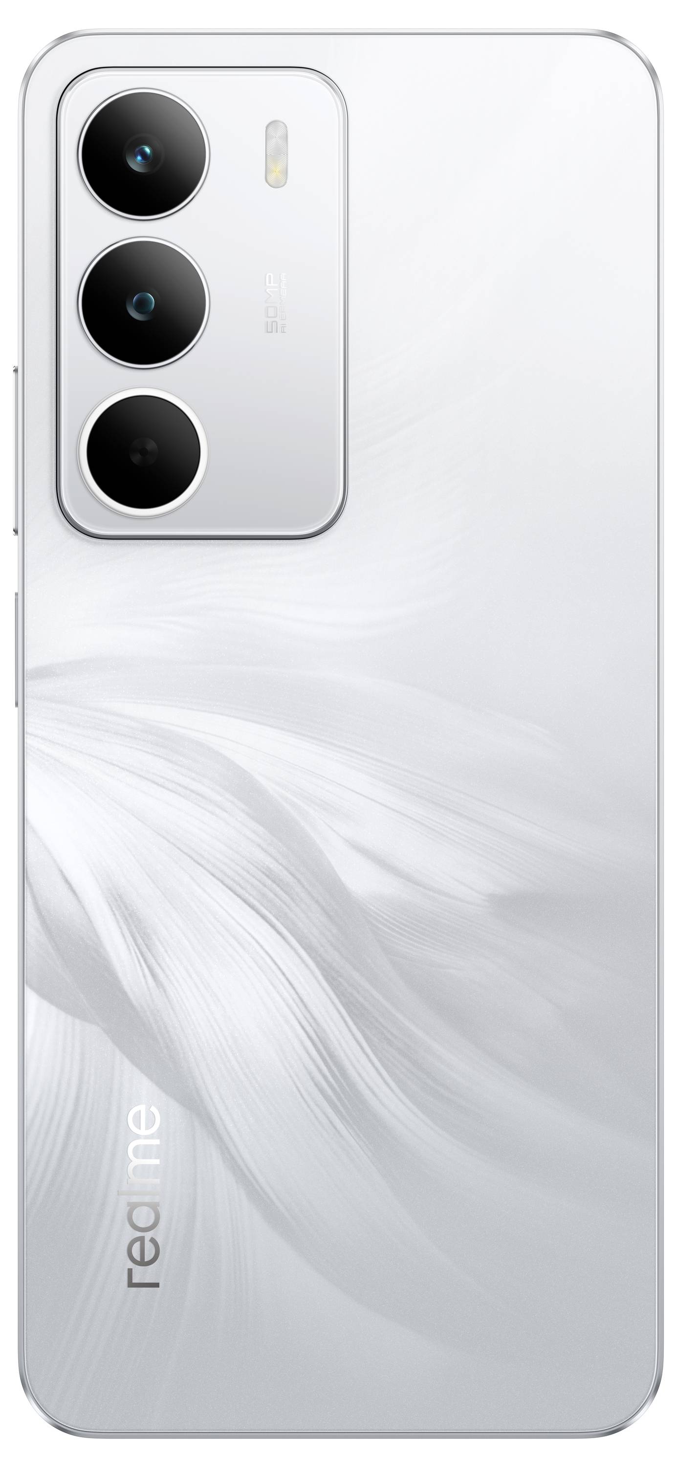 Rückansicht eines weißen Smartphones mit drei Kameraobjektiven und dem Markennamen 'realme' am unteren Rand. Die Oberfläche weist ein federartiges Muster auf.