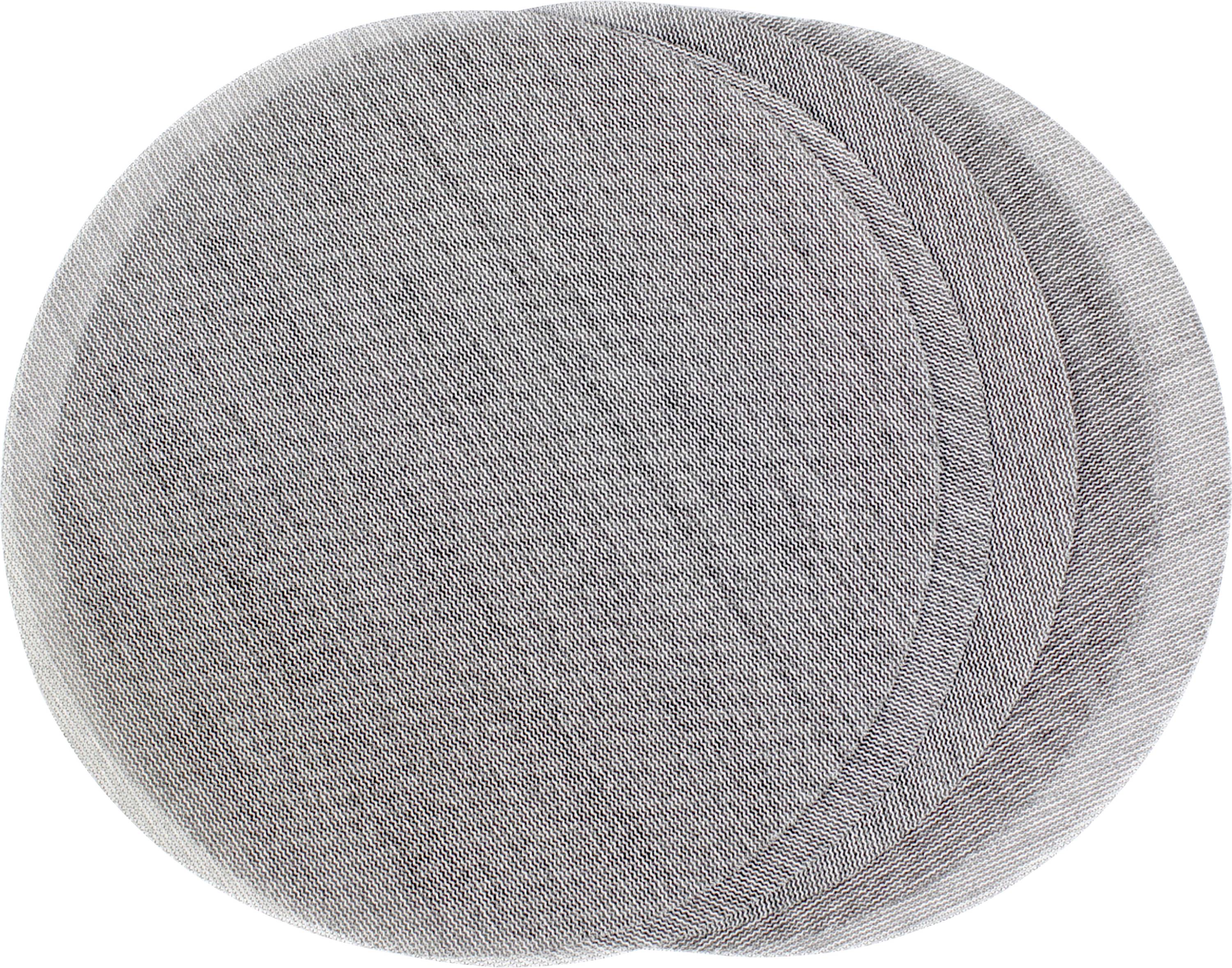 Drei strukturierte, überlappende Stoffkreise in Grautönen, die einen geschichteten visuellen Effekt erzeugen.