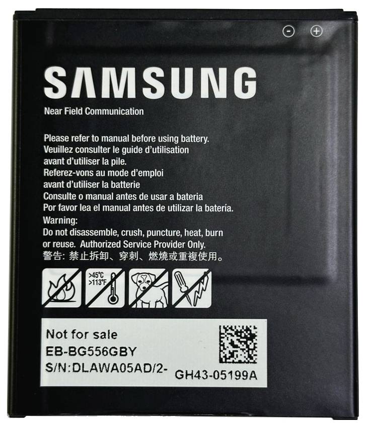 Eine schwarze Samsung-Batterie mit der Aufschrift 