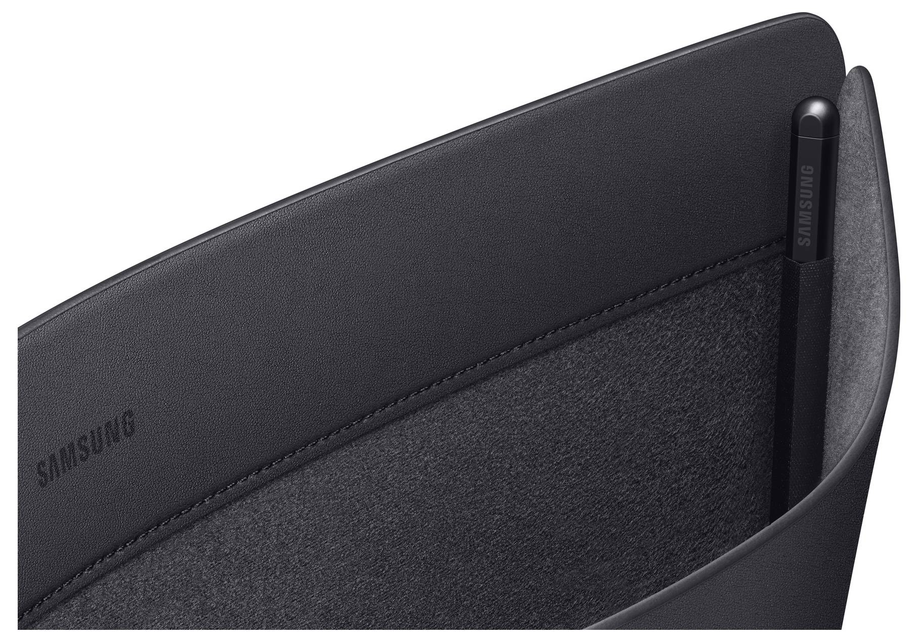 Ein schwarzer Stift passt perfekt in einen Halter innerhalb eines schwarzen Gehäuses, wobei das Wort „Samsung