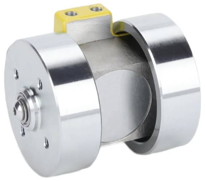 Eine Edelstahl-Rotionstrommelkartusche mit einem gelben Griff, die eine zentrale zylindrische Kammer aufweist und in industriellen Maschinen verwendet wird.