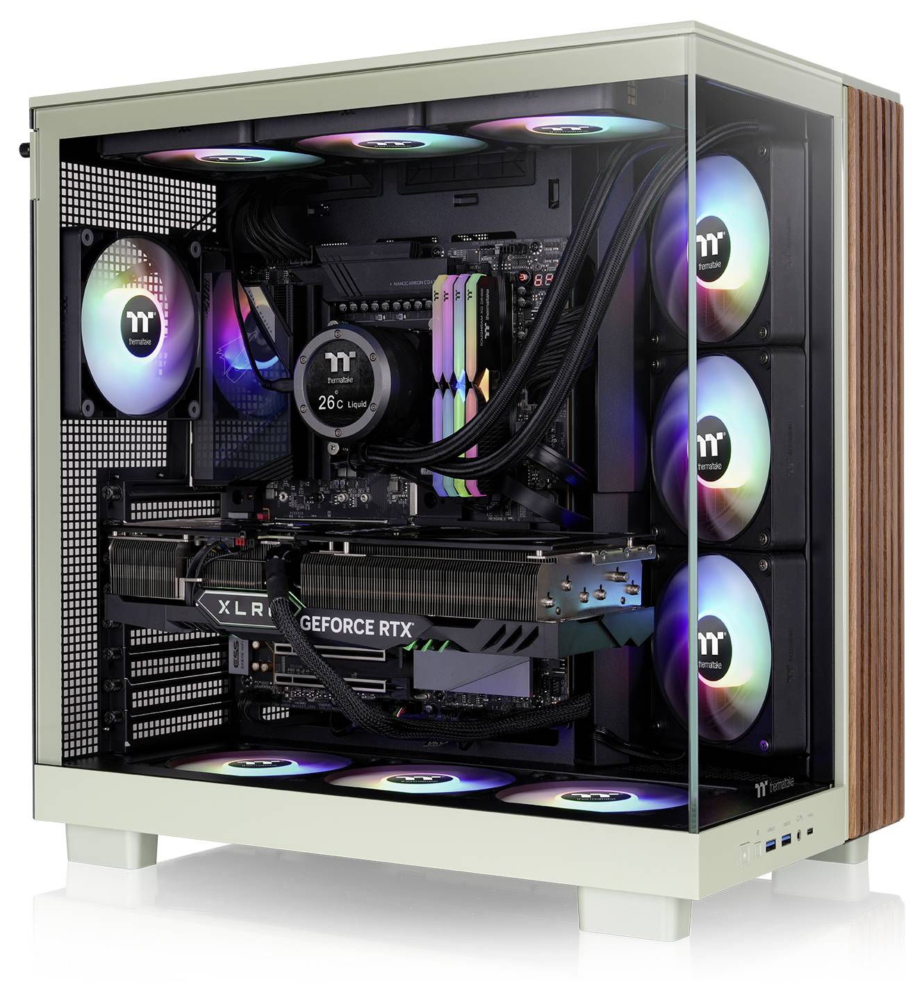Ein Gaming-PC mit transparentem Gehäuse zeigt bunte RGB-Beleuchtung, eine 'GeForce RTX' Grafikkarte und fortschrittliche Kühlventilatoren.