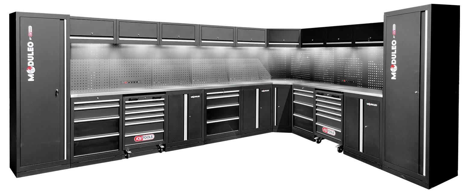 Ein modulares Garagenlagersystem mit mehreren schwarzen Schränken und Schubladen, einschließlich einer Werkbank, entwickelt zur Organisation von Werkzeugen und Ausrüstung.