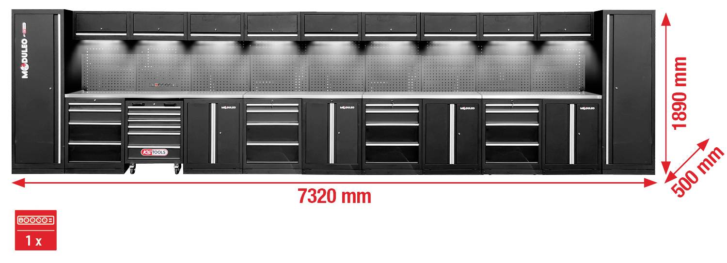 Ein großes schwarzes modulares Garagensystem mit mehreren Schränken, Schubladen und einer Arbeitsplatte. Abmessungen: 7320 mm breit, 1890 mm hoch, 500 mm tief.