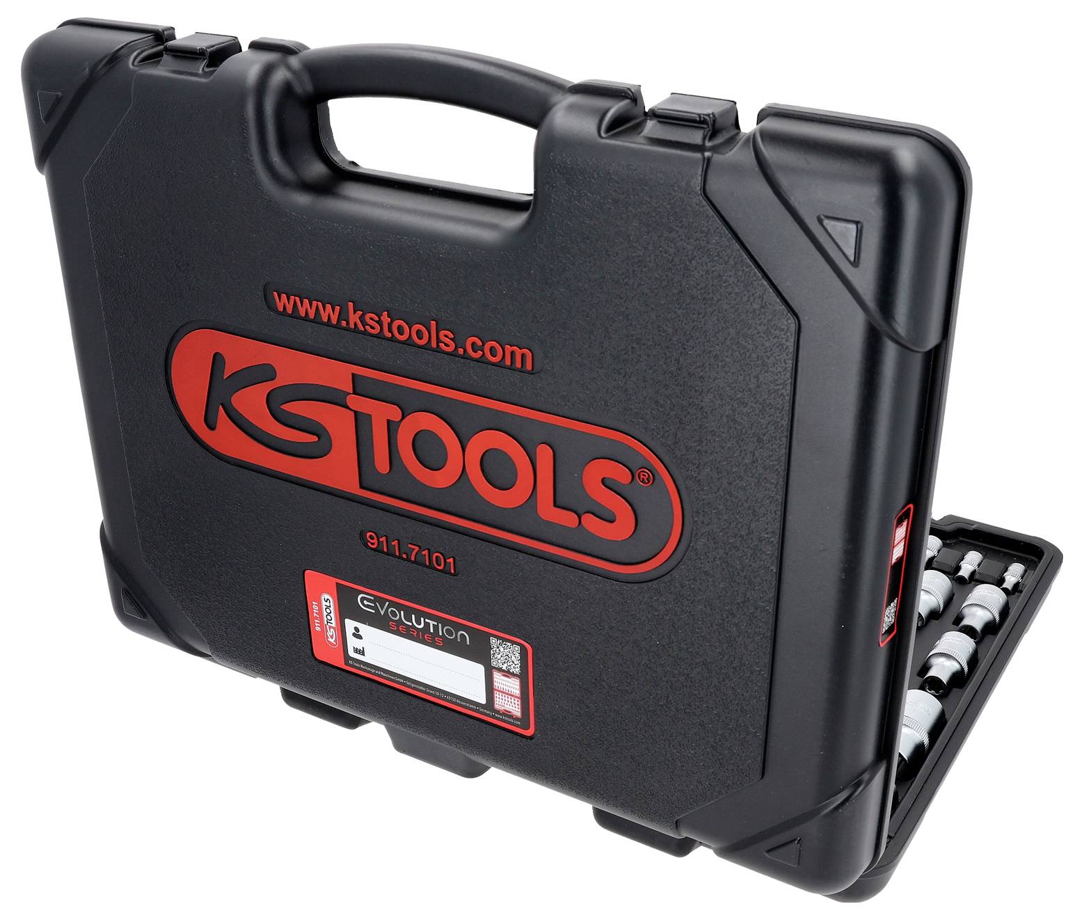 Eine schwarze und rote KS TOOLS Werkzeugkoffer mit einem teilweise geöffneten Deckel, der Steckschlüsseleinsätze im Inneren zeigt. Der Koffer trägt die Website 'www.kstools.com'.