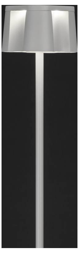 Eine moderne Stehlampe mit einer schlanken weißen Basis und einem breiten, eckigen Lampenschirm, vor einem dunklen Hintergrund.