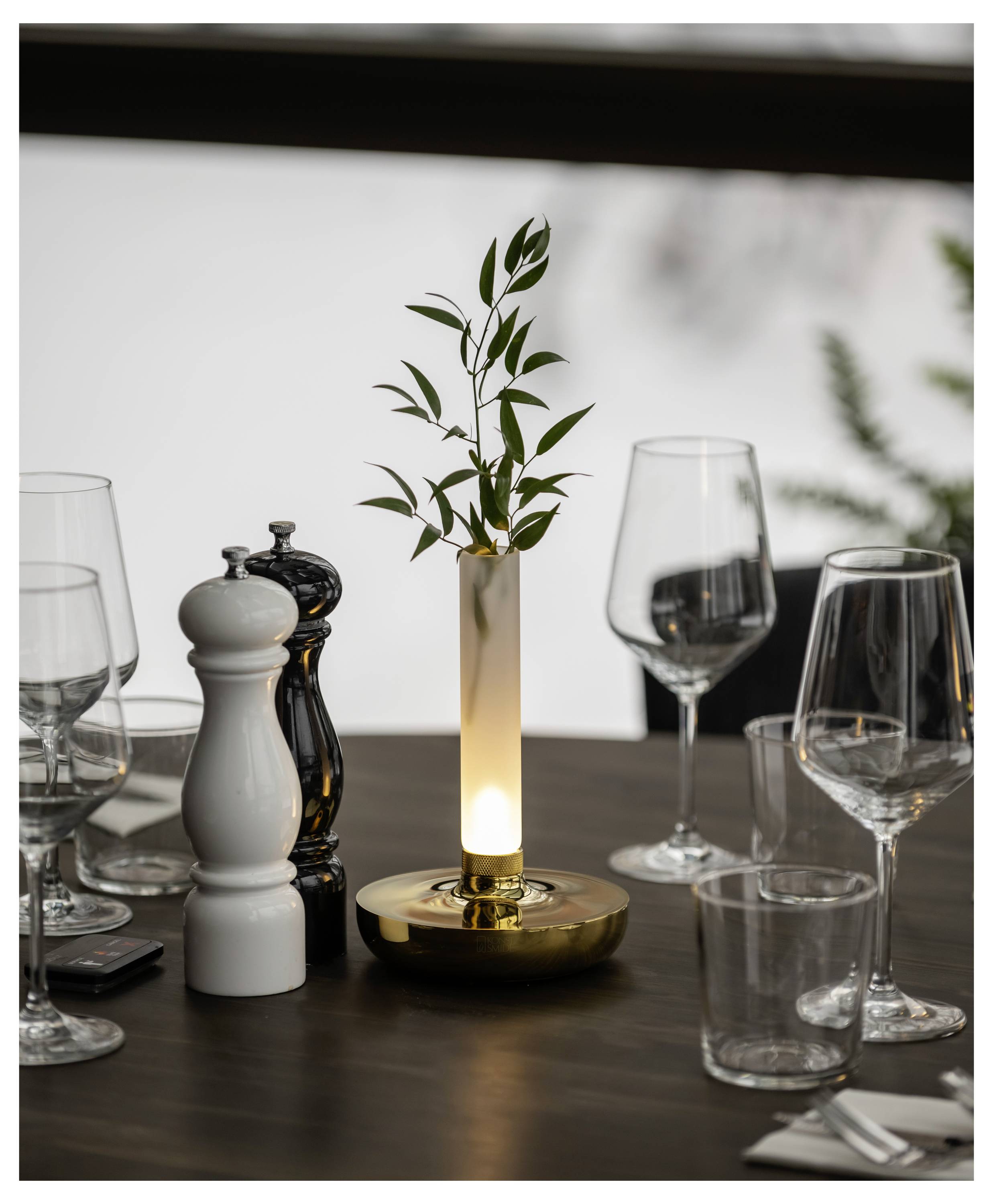 Konstsmide 7827-803 Biarritz LED-Akku-Tischlampe Gold