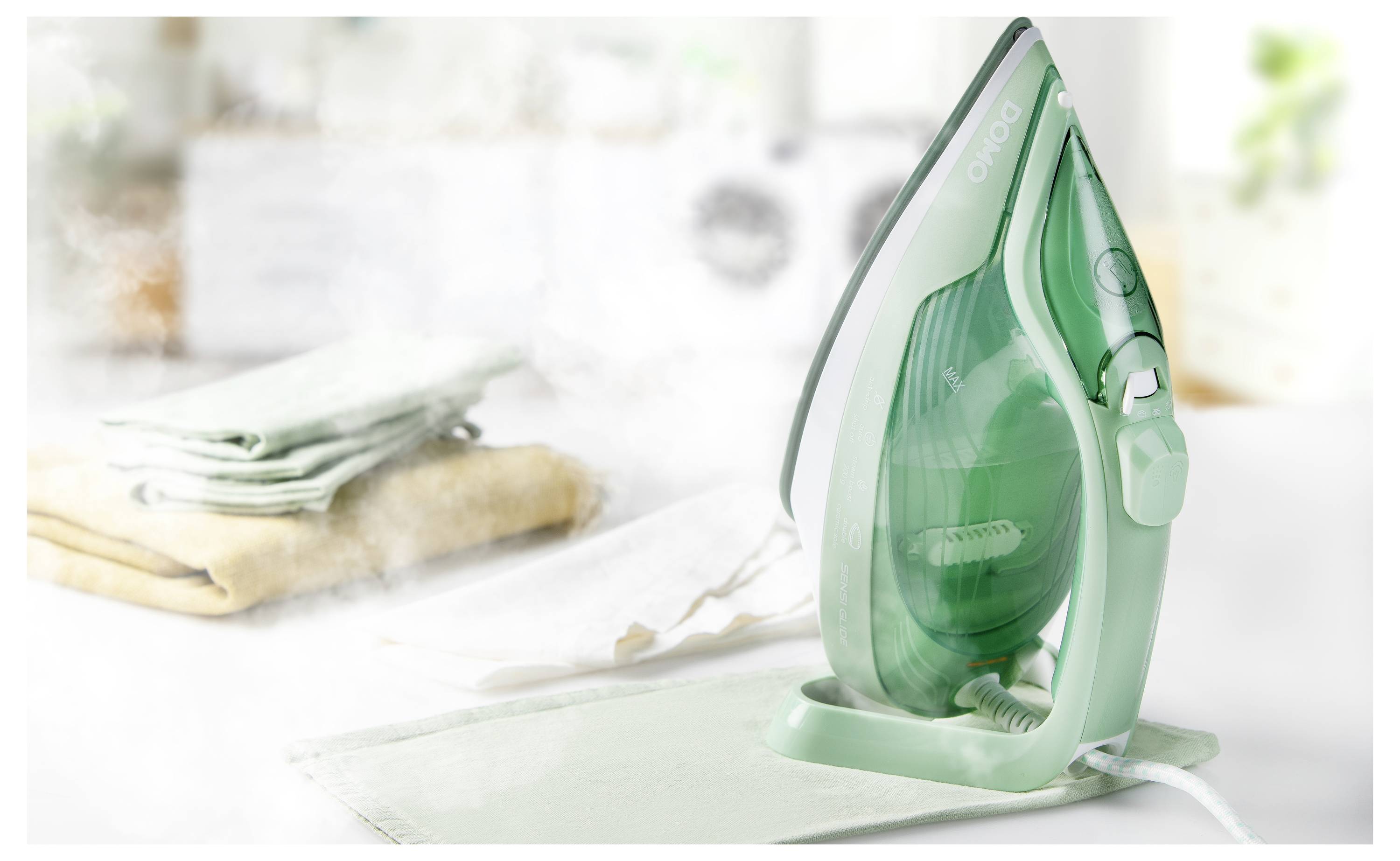 DOMO DAMPFBÜGELEISEN Dampfbügeleisen Grün 2830W